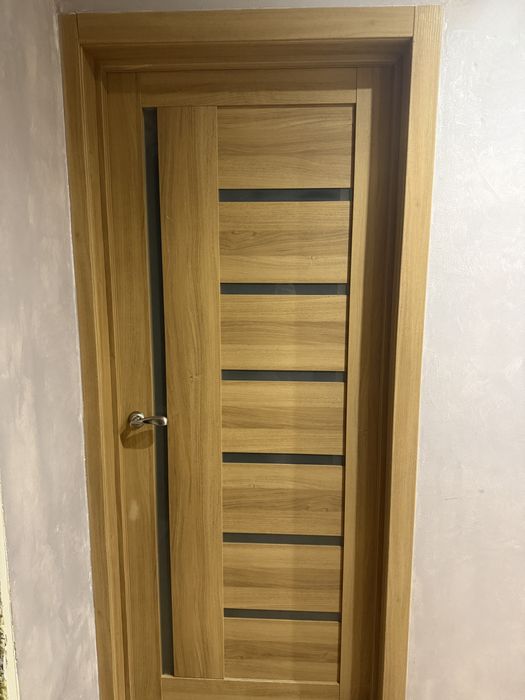 Продам двери межкомнатные