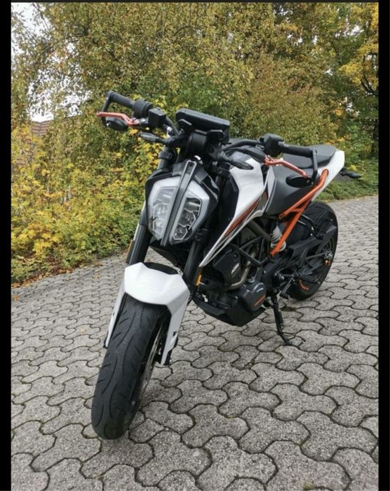 Dezmembrez Ktm duke 125/390 Rc 125/390