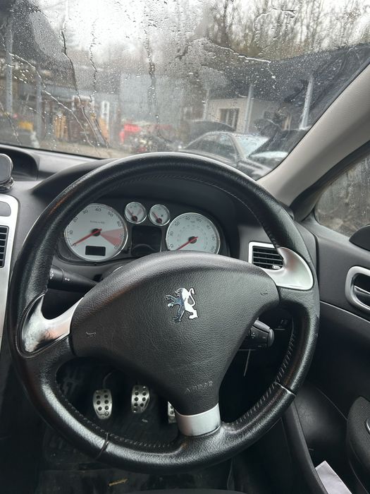 Пежо 307 цц на части Peugeot 307 cc na chasti