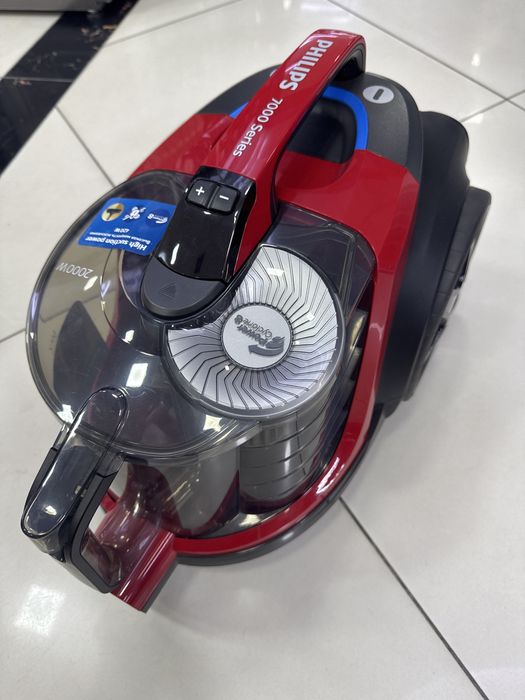 Пылесос Philips Power Cyclone 8