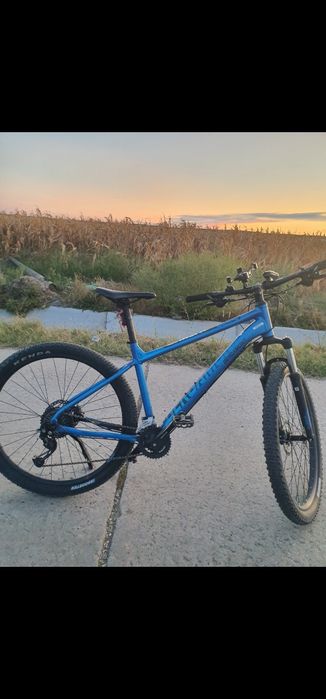 Vând bicicleta bergamont 27.5