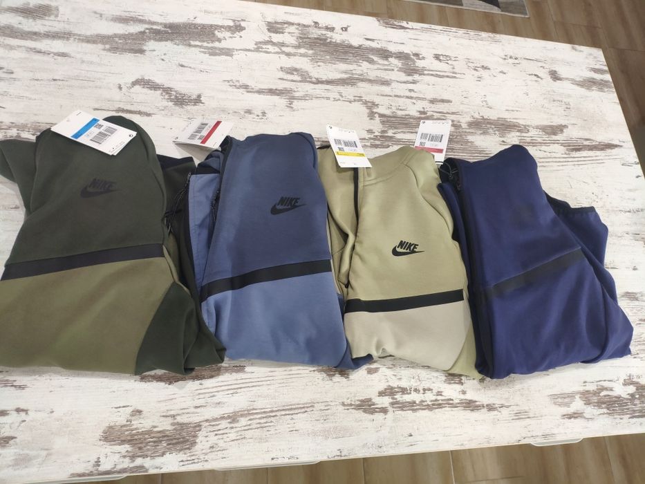 Nike tech fleece-2025