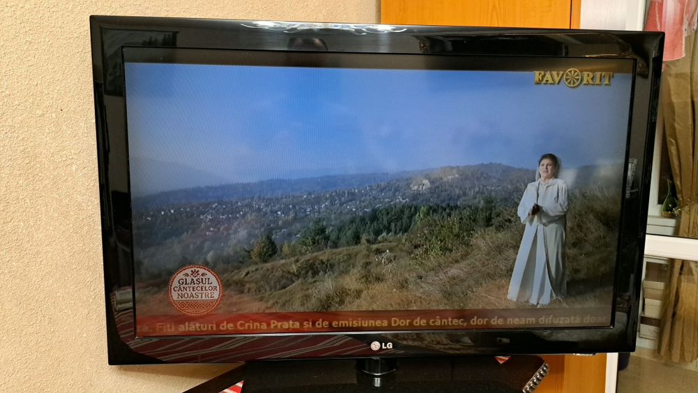 TV  LCD LG model 37LK430