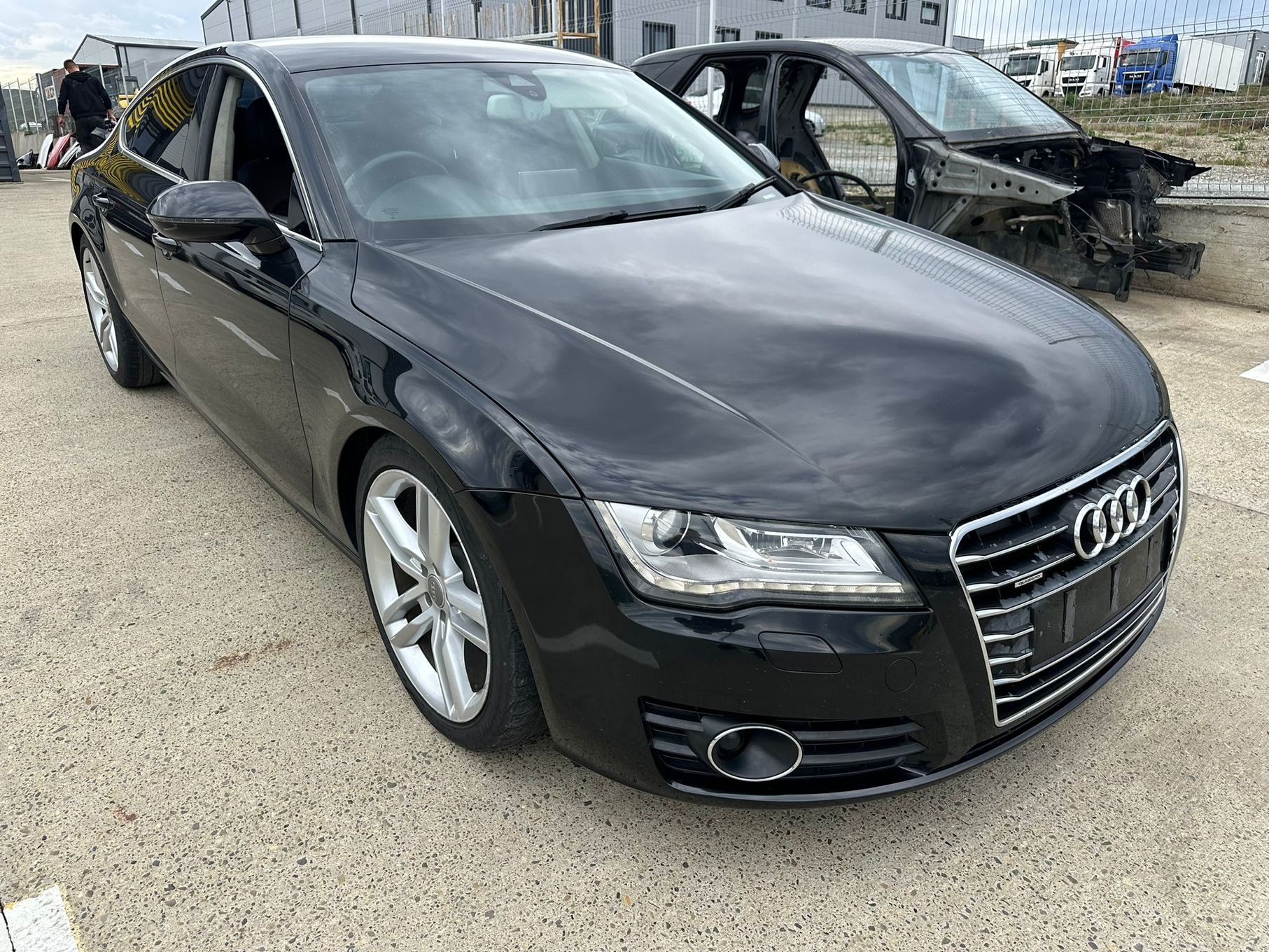 Dezmembrez / Dezmembrari / Piese / Accesorii Audi a7 negru 2011 3.0 tdi CDUC , quattro , cutie MNR