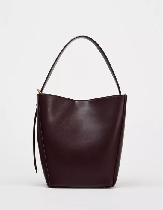 Чанта тип торба на Zara