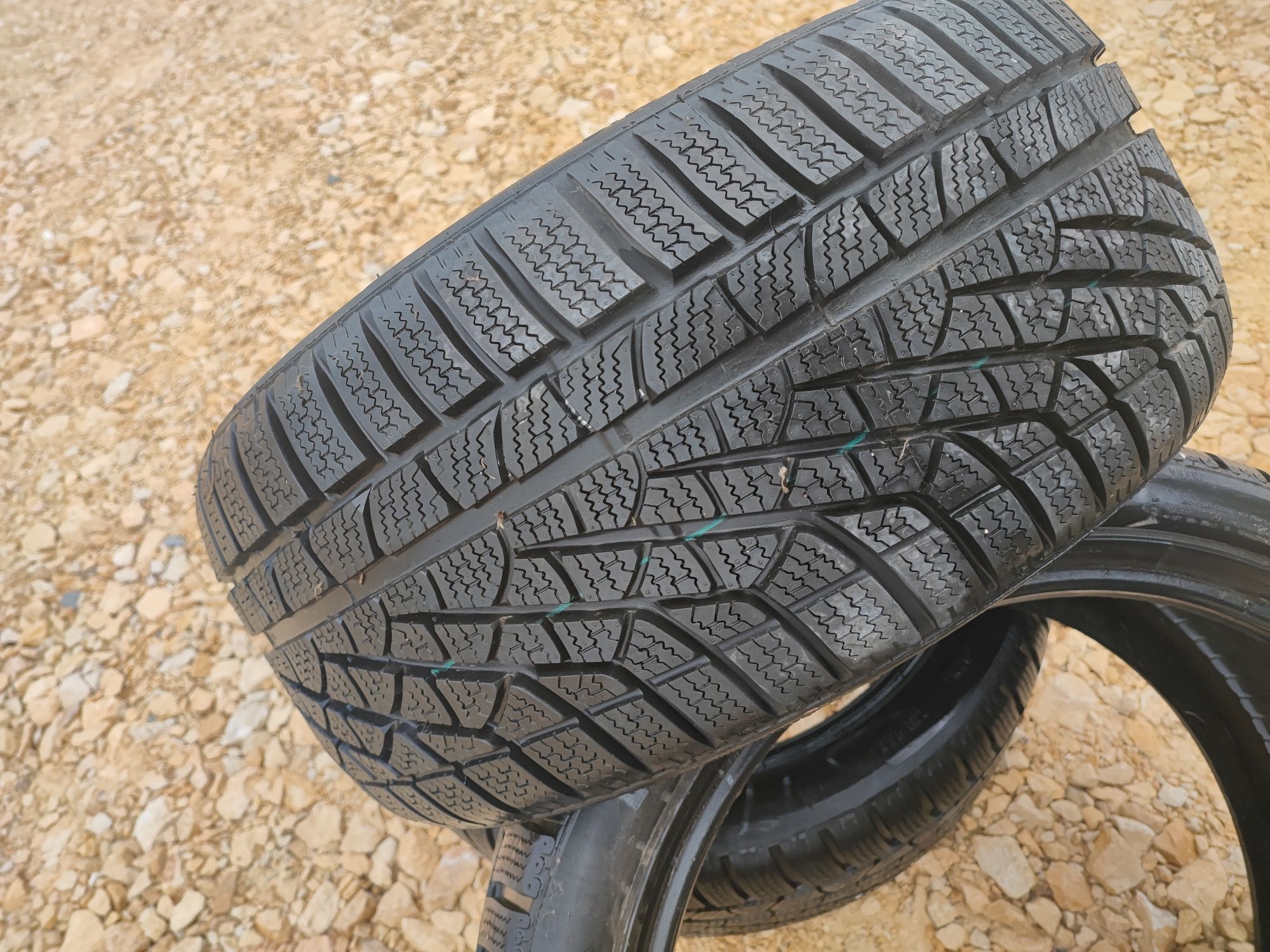 Зимни pirelli sottozero 295*30*19