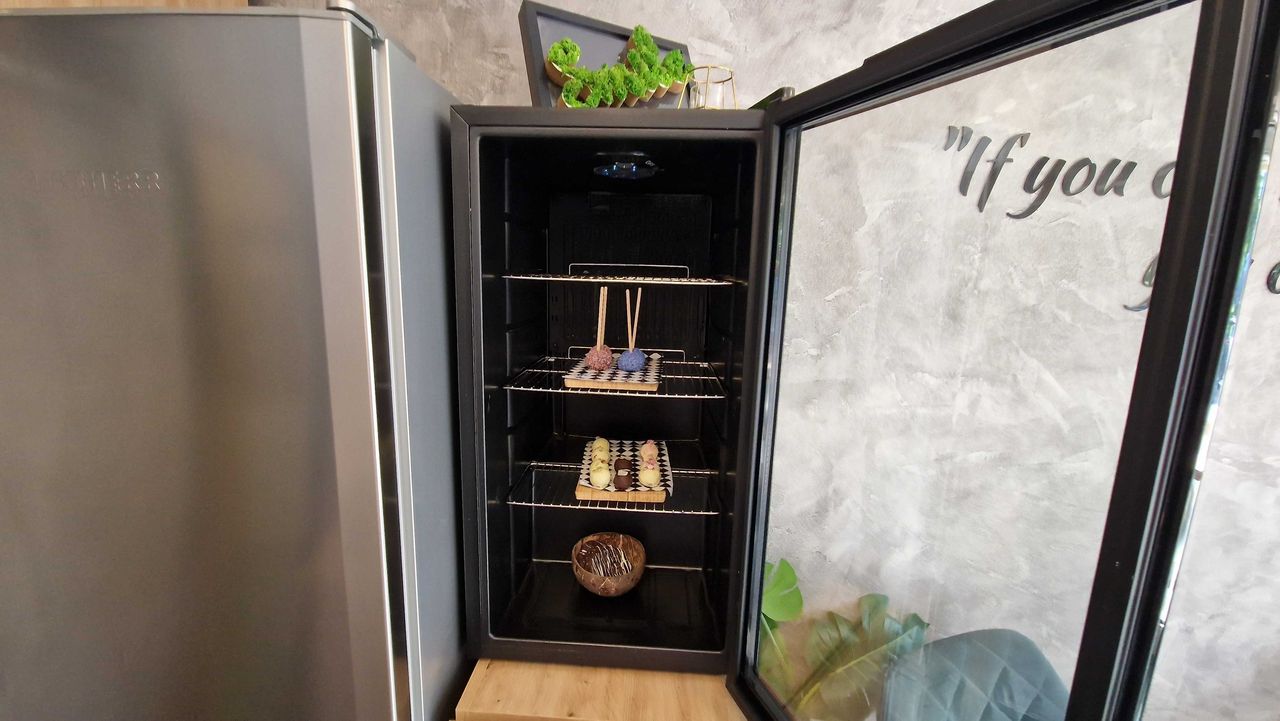 Продава се Заведение в София, Гео Милев - 21 кв.м за 972 €/кв.м - Снимка #9