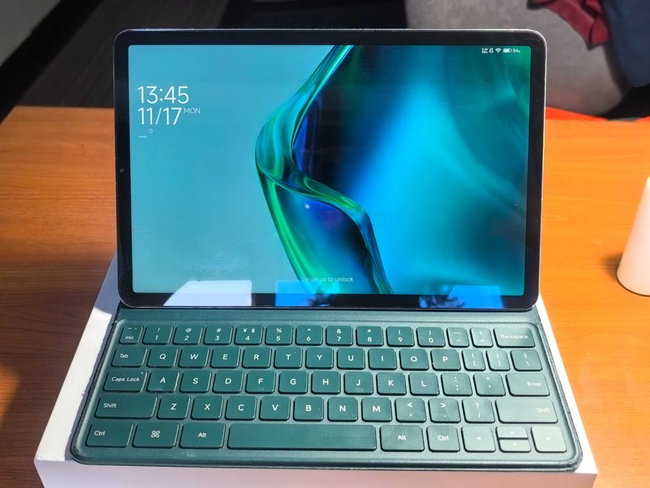 Xiaomi Pad 5 + tastatură originală