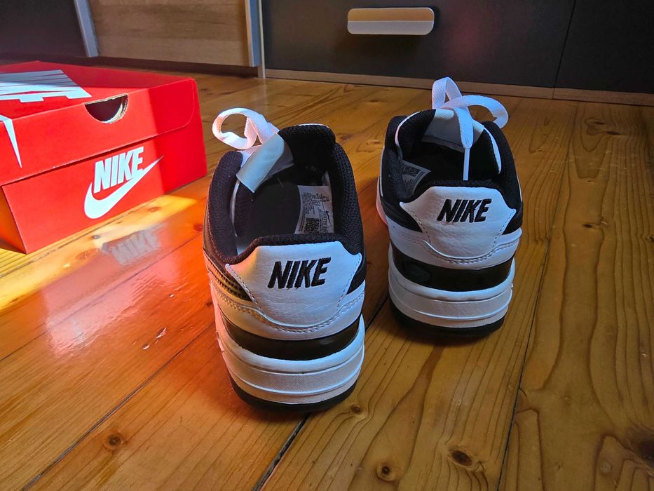 Маратонки Nike Gamma Force