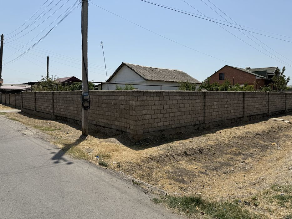 Дом !  15 соток ЙИК-Ота угловой