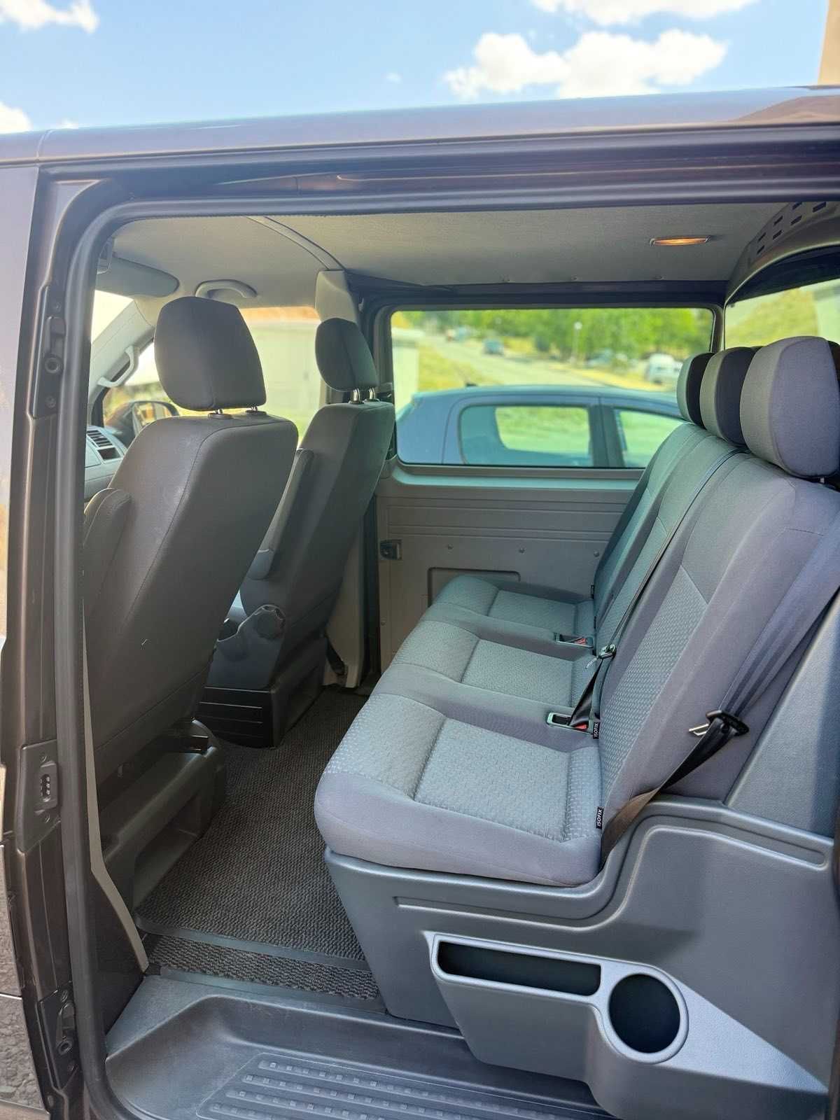VW Transporter Double Cabin