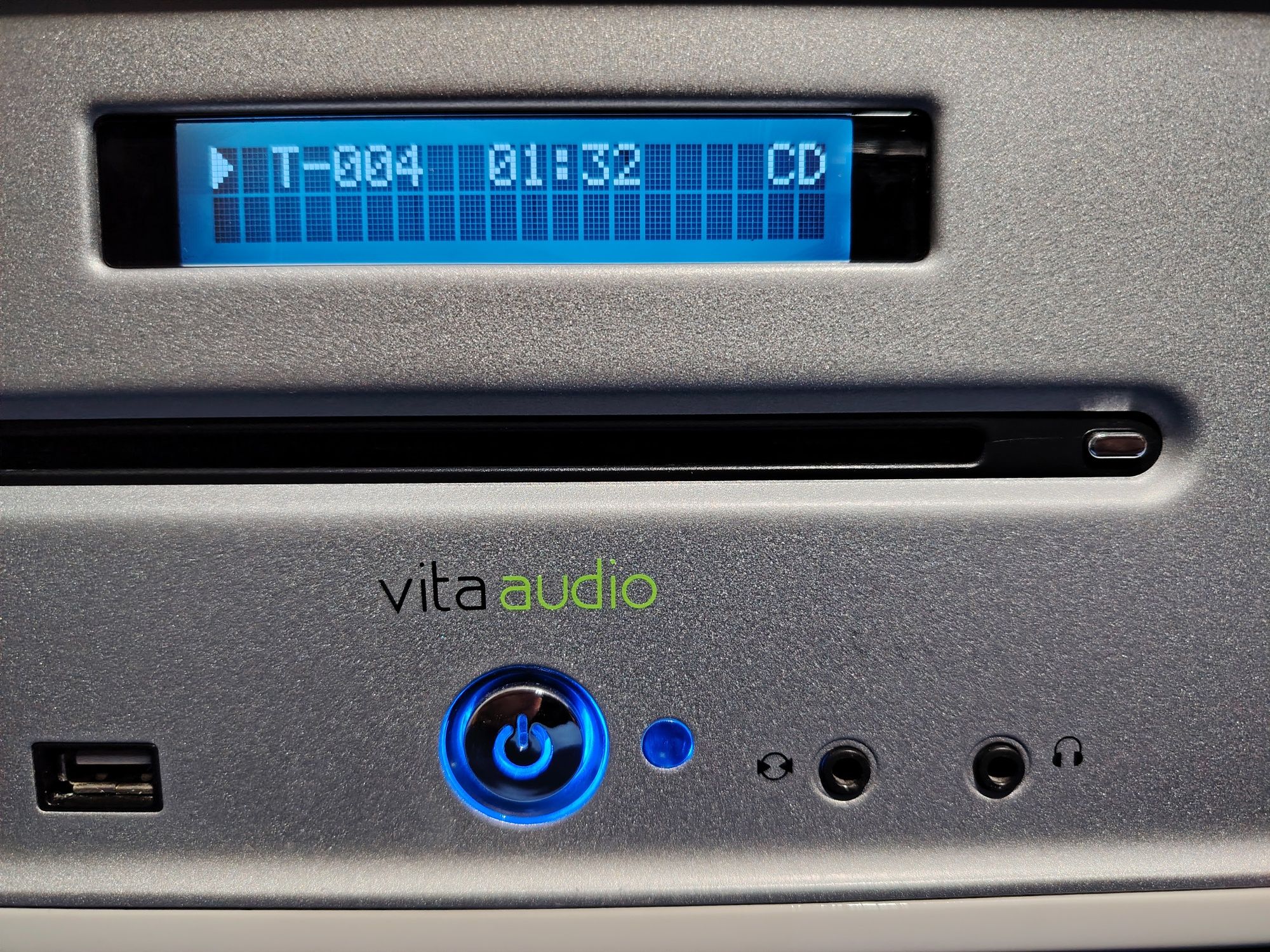 VitaAudio R4 Integrate Music System, sistem audio.