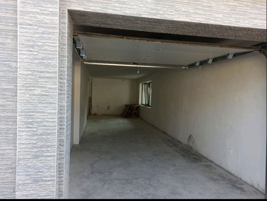 Гараж  Гараж под наем