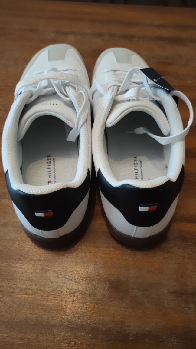 Обувки Tommy Hilfiger 45.5 номер
