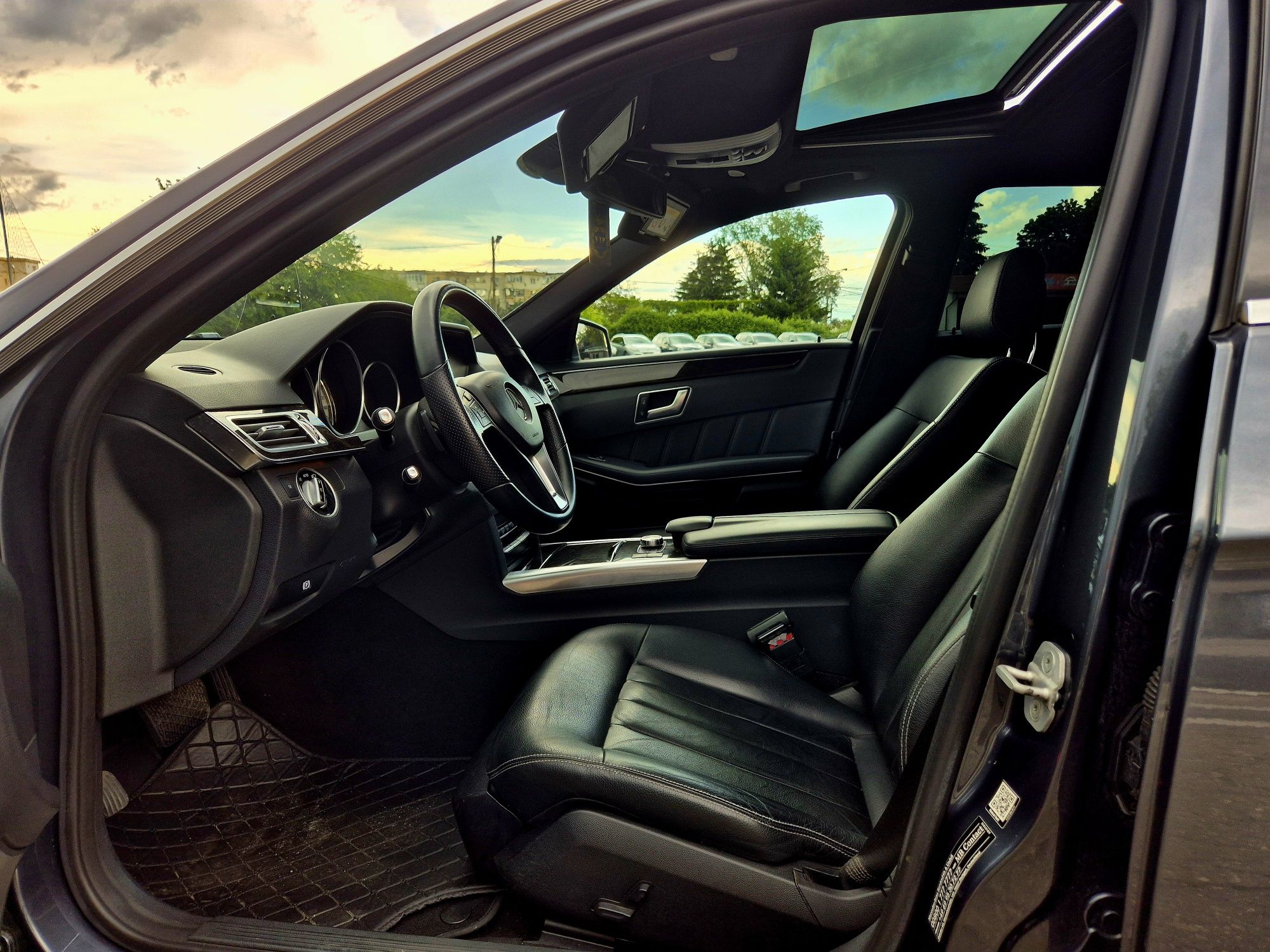 Mercedes E CLASS 2014 22 Diesel 170 CP RAR Efectuat