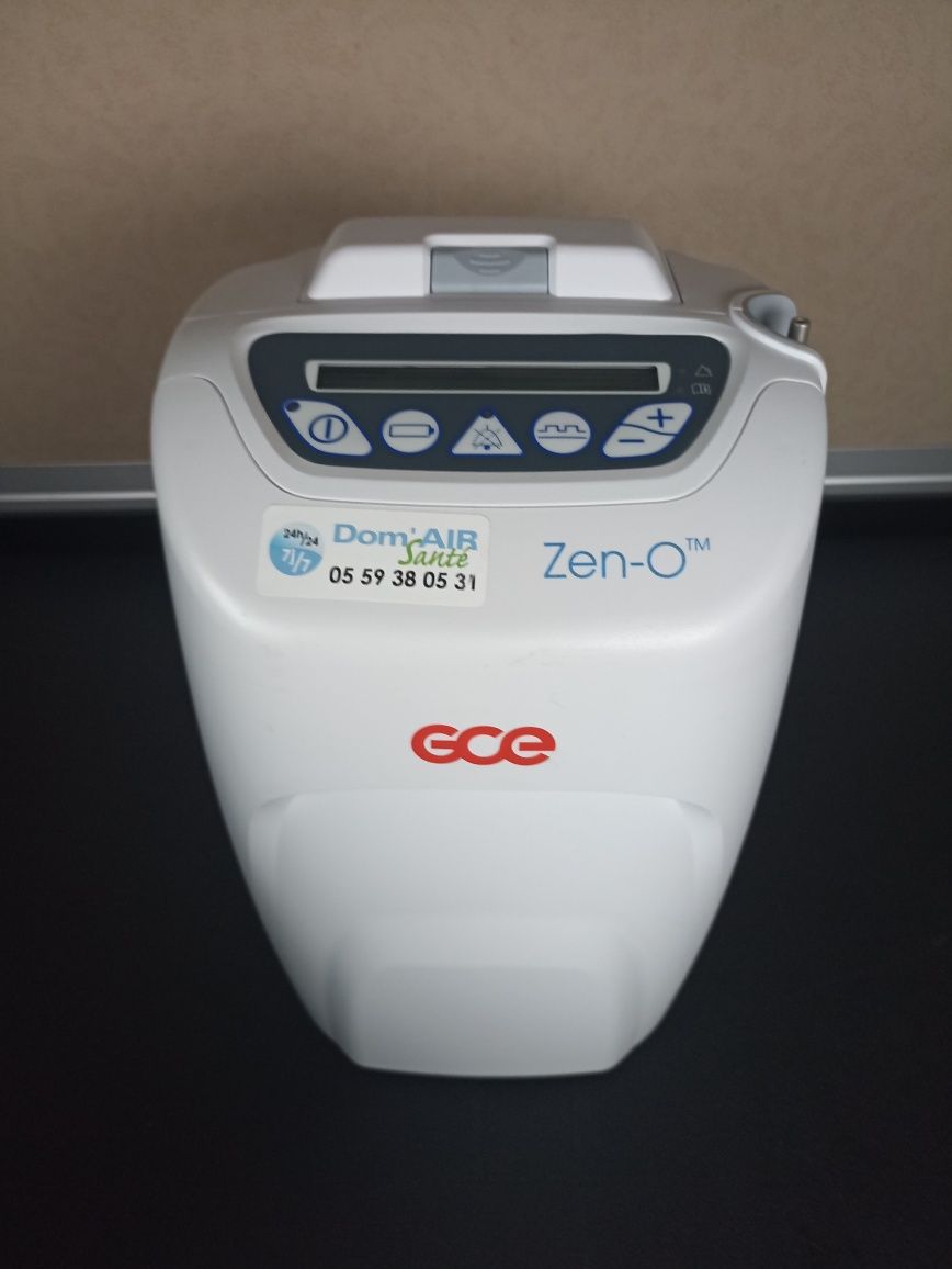 Vând concentrator de oxigen Zen-O