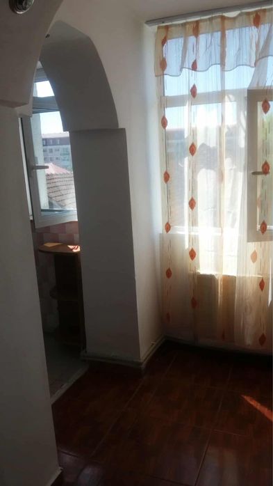 Ofer spre inchiriere garsoniera confort 1