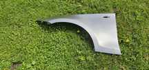 Aripa stanga fata bmw seria 1 e87 e81