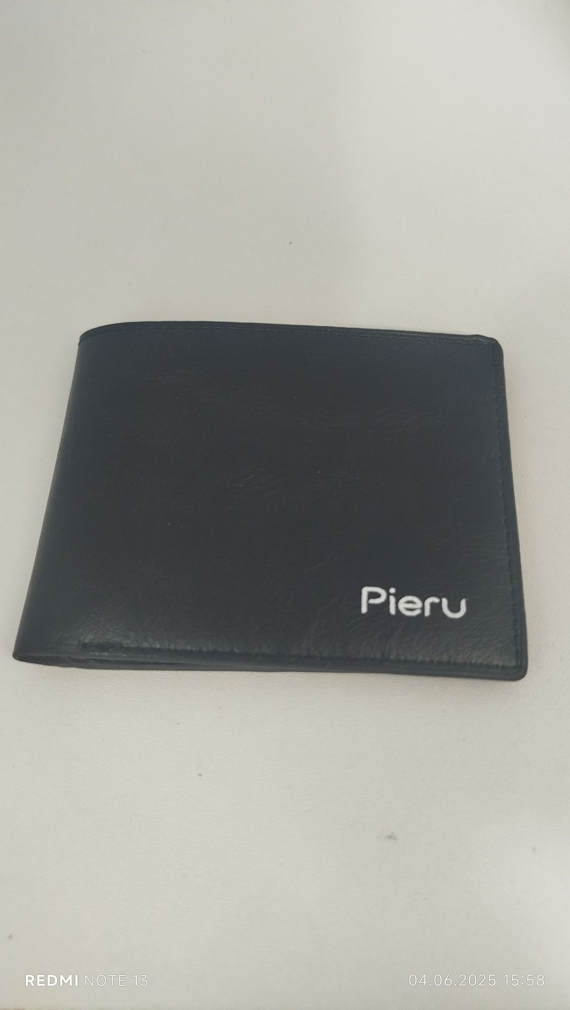 Продам кошелек Pieru – всего за 20 000 сум!