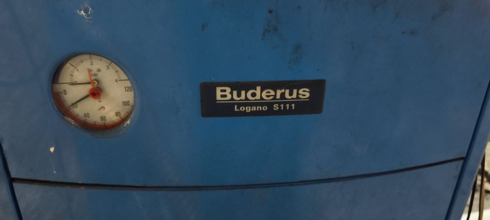 Котел 32 киловата Buderus , пелети
