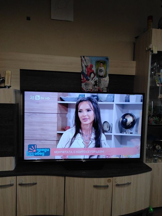 LED Телевизор TCL 48 инча