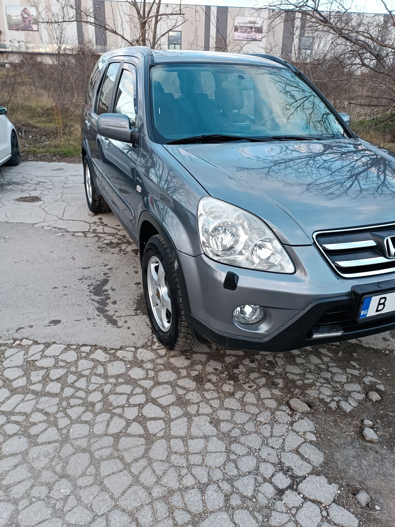 Продавам Хонда црв 2