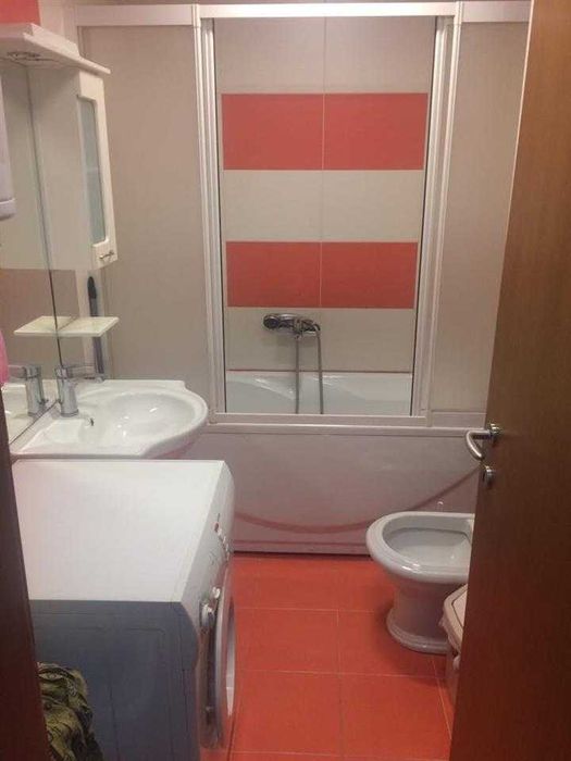 Дава се под наем Едностаен апартамент в Бургас, Лазур - 40 кв.м за 168.3 € - Снимка #2