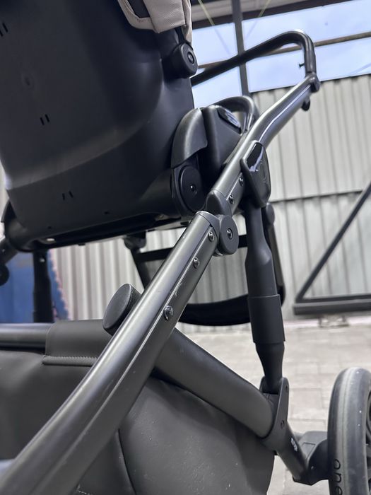 Продам детскую коляску Коляска Anex M-Type Shell