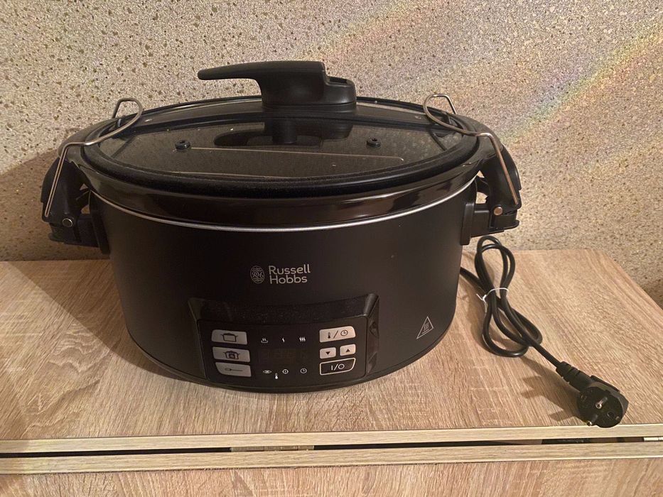 Медленноварка Russell Hobbs (новая в коробке) с функцией су вид