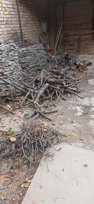 Куриган утин сотилади