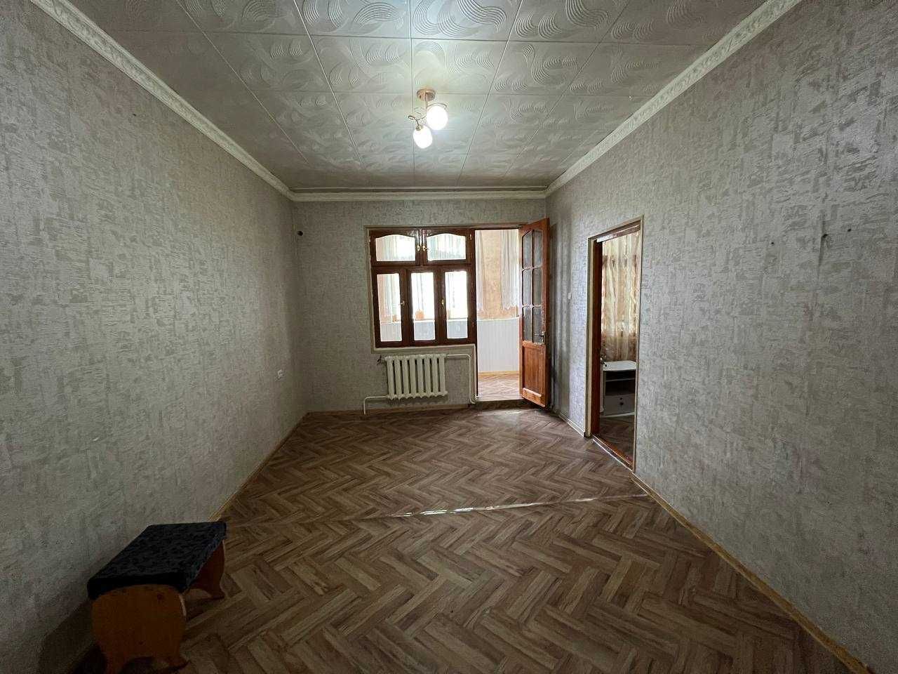 Юнусабад 11, ор-р Мегапланет, 2/4/4, 50 м² СРОЧНАЯ ПРОДАЖА"