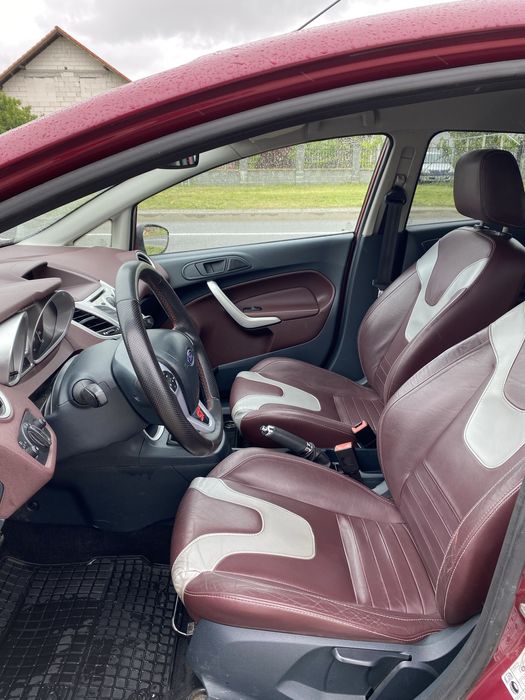 Ford fiesta 1.6 TCDI