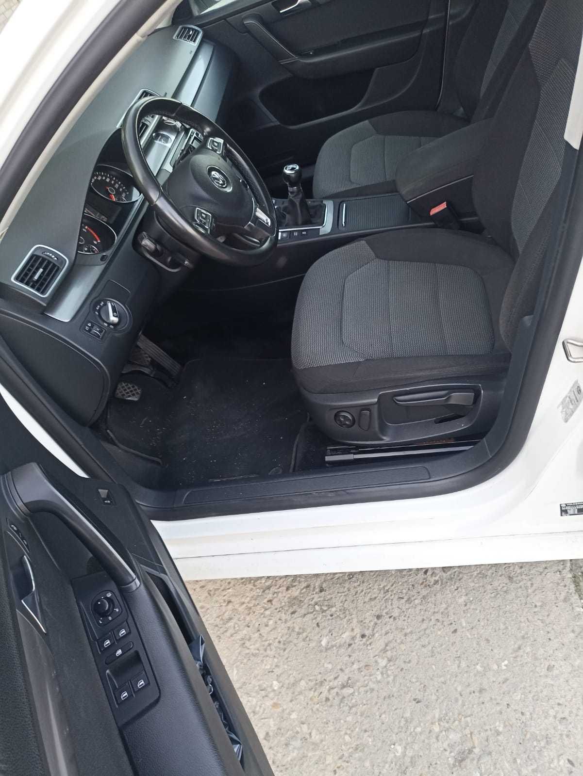 VW Passat 1.6 TDi 105 Cp 2012