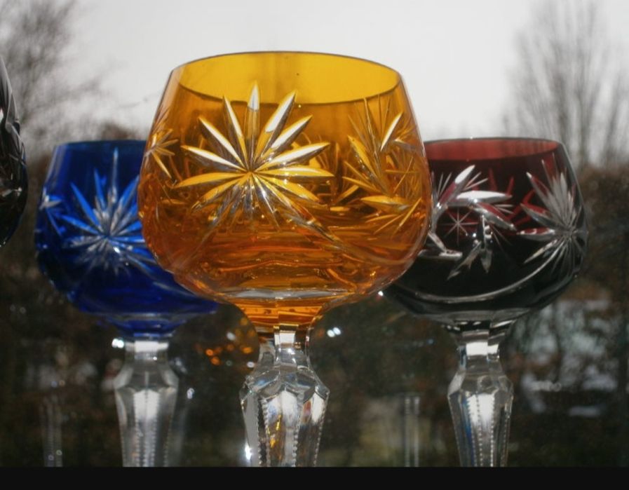 Цветные немецкие фужеры