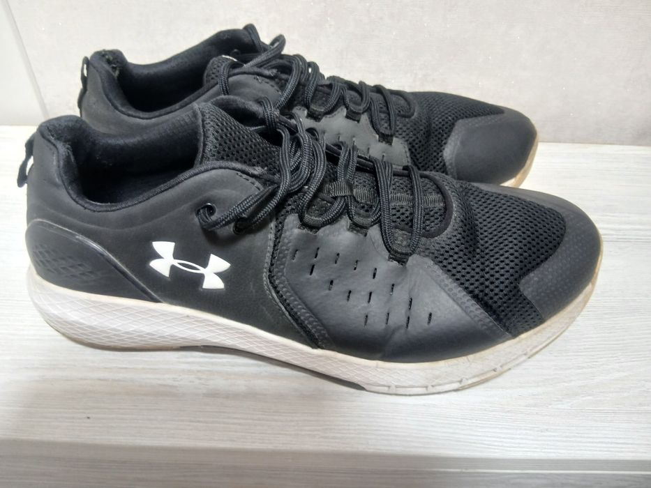 Кроссовки мужские 48