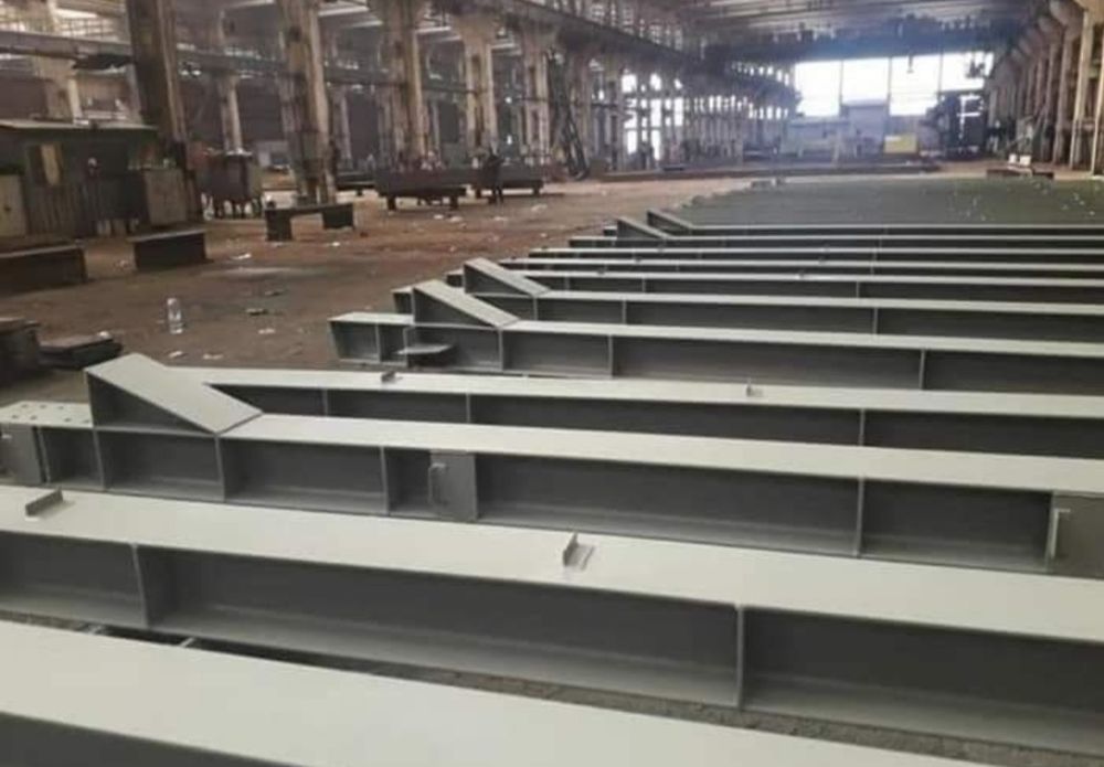 Vand hala metalica structura