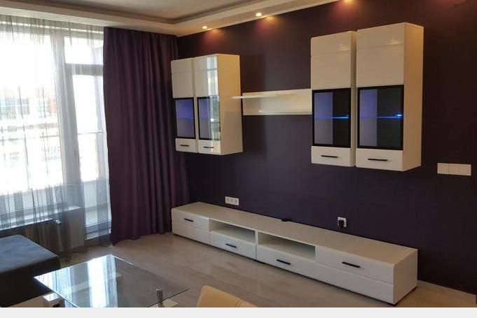 Дава се под наем Двустаен апартамент в София, Кръстова вада - 66 кв.м за 680 € - Снимка #1