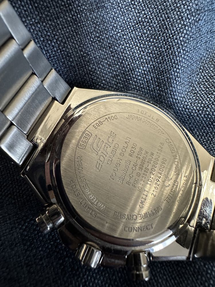 Продам наручные часы Casio Edifice EQB-1100-1А