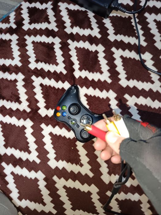 Vând acest Xbox 360