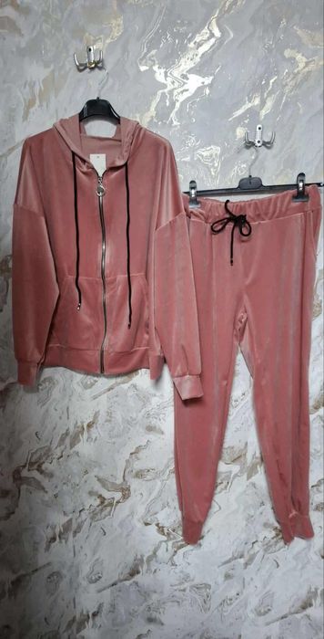 Compleu universal nou