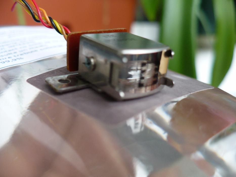 Cap casetofon revers