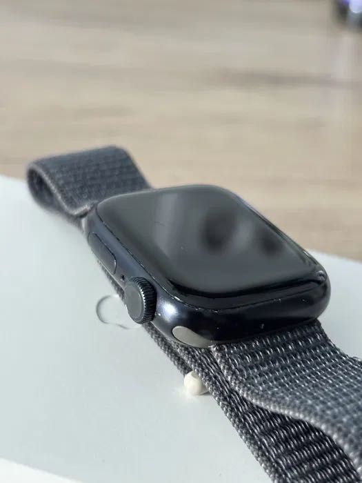 Apple watch series 9 - 41mm midnight aluminium GPS