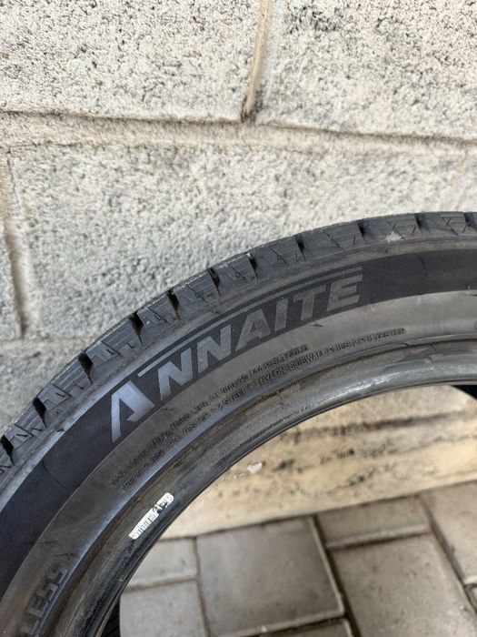 Новая резина зимняя ездил только неделю 18 ые