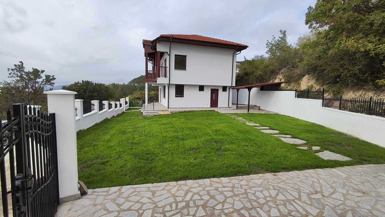 Продава се Къща в Балчик - 160 кв.м за 1562 €/кв.м - Снимка #3
