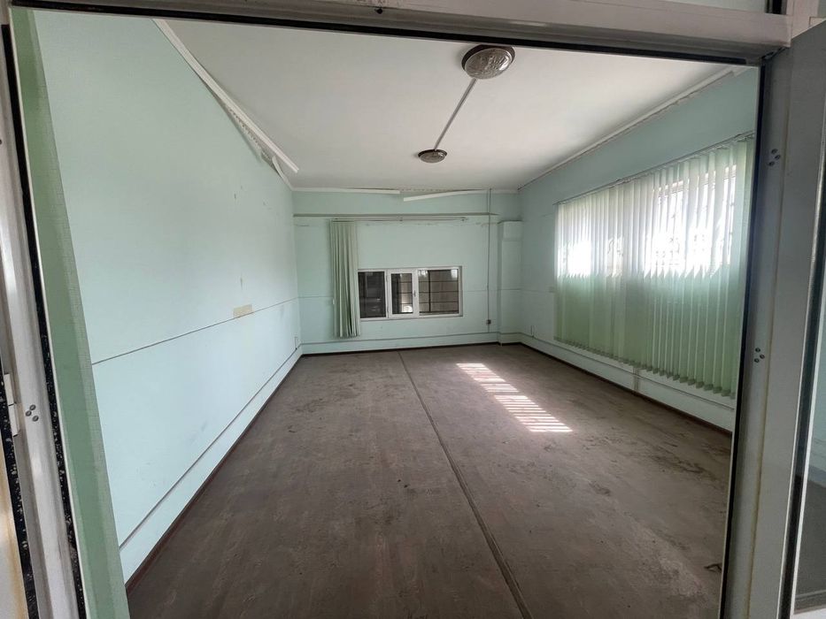 Сдается склад с офисом 1066 м² — Бектемир, Куйлюк базар, кока кола