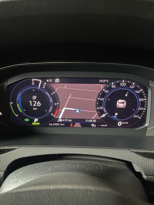 VW Passat GTE 2020