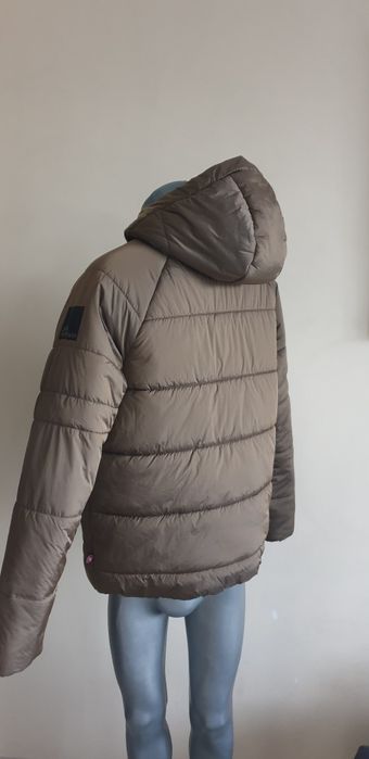 Jack Wolfskin Eisbach Primaloft / M НОВО! ОРИГИНАЛ! Мъжко Зимно  Яке!