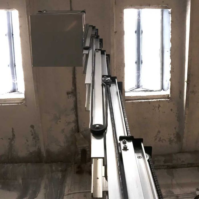 Nacelă electrică, înălțime de lucru 10m, fară propulsie