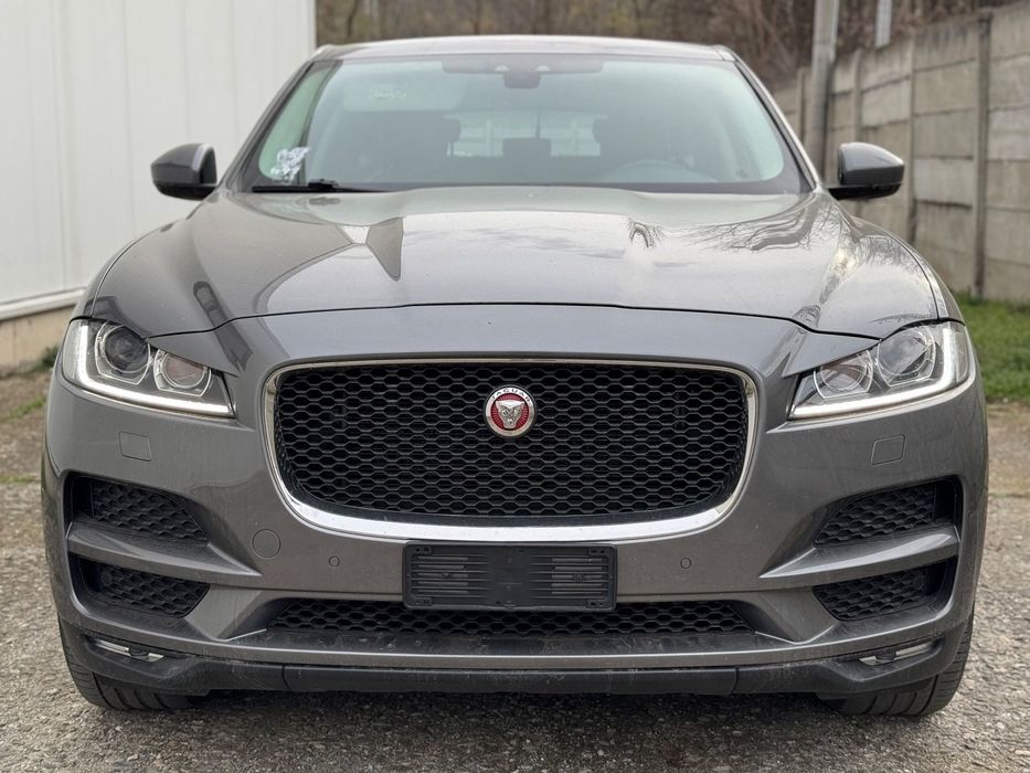 Jaguar F-Pace Jaguar F-Pace diesel automat tracțiune integrală