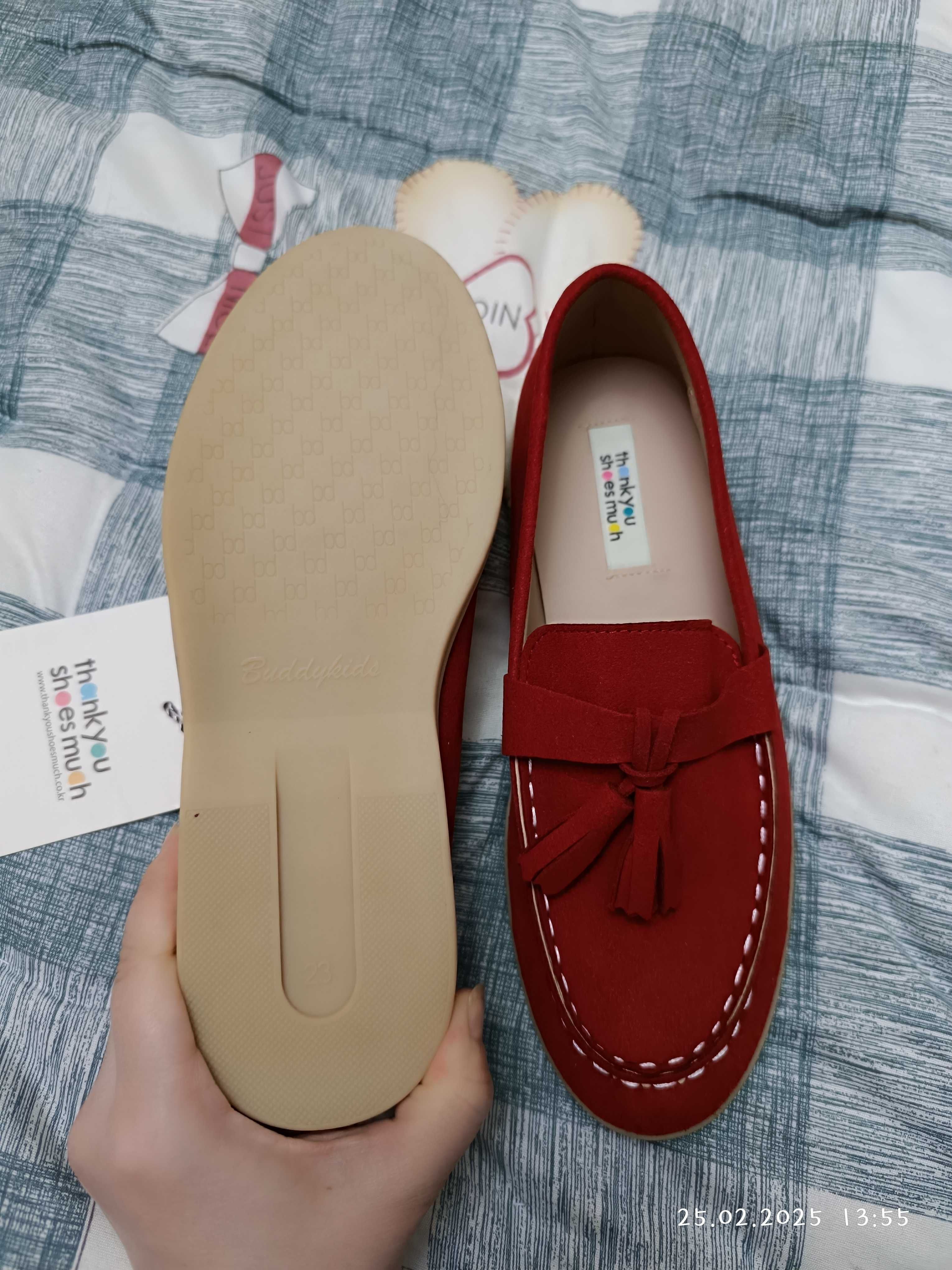 Продам новые Лоферы. Привезли из Кореи.